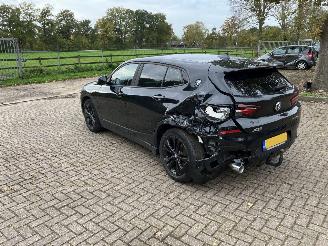 BMW X2 SDRIVE18I picture 4