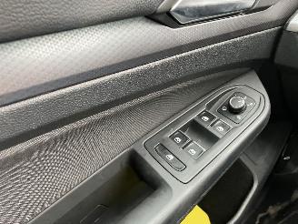 Volkswagen Golf 1.5 TSI R-LINE picture 8