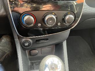 Renault Clio 1.5 DCI picture 11