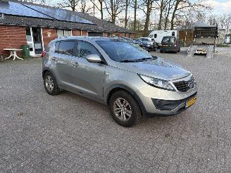 Voiture accidenté Kia Sportage 2.0 X- Tra First Edition 2010/9