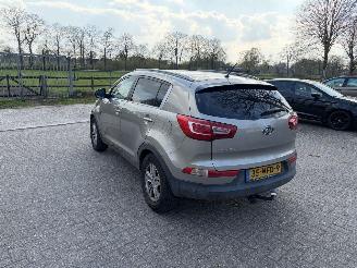 Kia Sportage 2.0 X- Tra First Edition picture 9