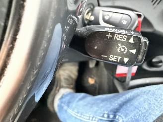 Toyota Yaris 1.5 automaat picture 8