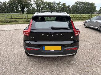 Volvo XC40 T4 Inscription picture 3