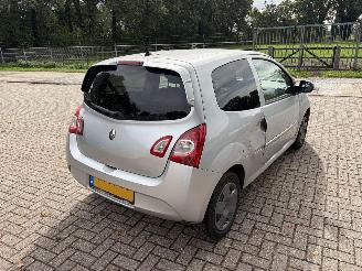 Renault Twingo 1.2 AIRCO picture 15