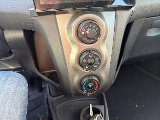 Toyota Yaris  picture 10