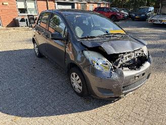 Toyota Yaris  picture 7