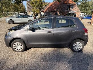 Toyota Yaris  picture 4