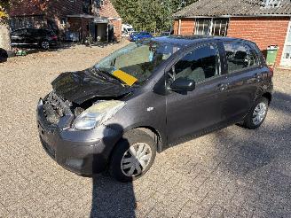Toyota Yaris  picture 5