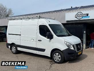 Vaurioauto  commercial vehicles Nissan Nv400 2.3 dCi L2H2 Acenta Cruise Airco 3-pers 2014/10