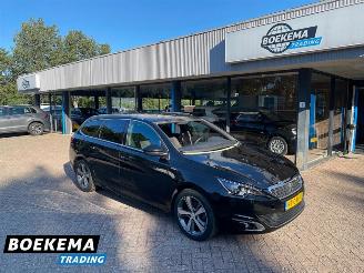 Voiture accidenté Peugeot 308 SW 1.2 PureTech GT-line Navi Clima Camera Cruise 2017/4