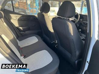 Hyundai I-10 1.0 i-Drive Cruise Control Elektrische Ramen picture 17