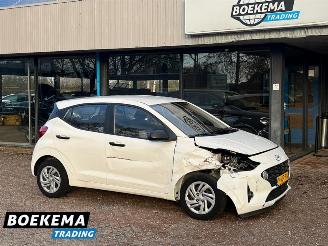 uszkodzony samochody osobowe Hyundai I-10 1.0 i-Drive 2022/2