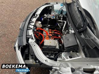 Dacia Spring Comfort Plus (Orange Pack) 27 kWh Leder Clima Navi Cruise picture 9