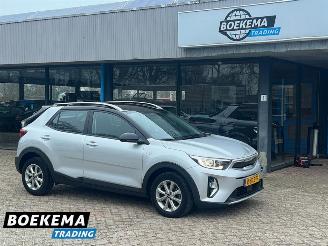 Gebrauchtwagen PKW Kia Stonic 1.0 T-GDi MHEV Dynamic Automaat Navigatie Camera 2022/12