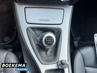 BMW 3-serie 318i 130PK Leer Airco picture 21