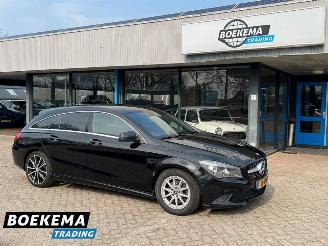 damaged passenger cars Mercedes Cla-klasse 200 Ambition 156PK Widescreen Stoelverw. Navigatie 2015/12