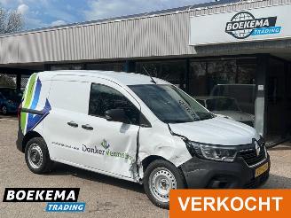 krockskadad bil bedrijf Renault Kangoo 1.5 DCI 75 Comfort Navigatie Airco Schuifdeur Cruise PDC 2023/12