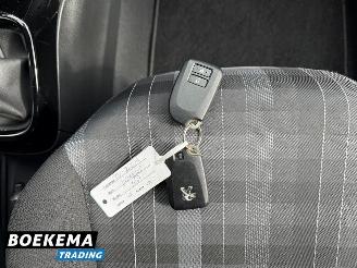 Peugeot 108 1.0 e-VTi Allure Cruise Camera Climate picture 19