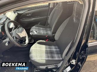 Peugeot 108 1.0 e-VTi Allure Cruise Camera Climate picture 13
