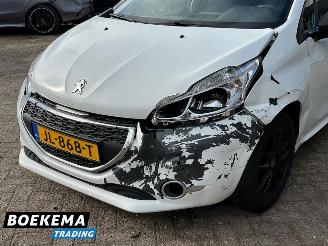 Peugeot 208 1.2 e-VTi Active Automaat Navigatie Climate picture 6