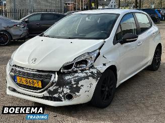 Peugeot 208 1.2 e-VTi Active Automaat Navigatie Climate picture 4