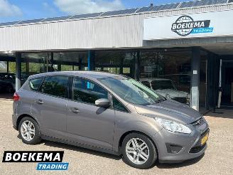 Vaurioauto  passenger cars Ford C-Max 1.0 Titanium 125PK Stoelverw. Climate Cruise PDC 2013/2