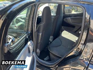 Peugeot 107 1.0-12V XS Airco 5-Drs Elek-pakket picture 14