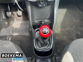 Peugeot 108 1.0 e-VTi Allure Cabriolet Airco Cruise picture 28