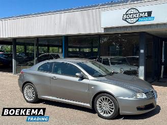 Schadeauto Alfa Romeo GT 1.8 T.Spark Collezione Bose Climate Cruise Bose LM-Velgen 2006/7