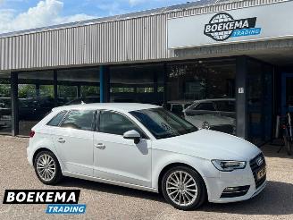 Unfallwagen Audi A3 Sportback 1.4 TFSI CoD Ambition Pro Line S 2013/12