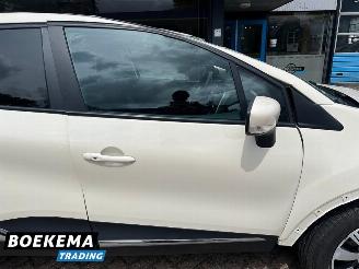 Renault Captur 0.9 TCe Expression Keyless Airco Cruise Trekh. picture 16
