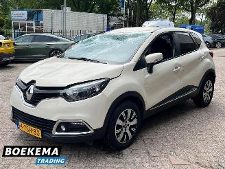 Renault Captur 0.9 TCe Expression Keyless Airco Cruise Trekh. picture 4