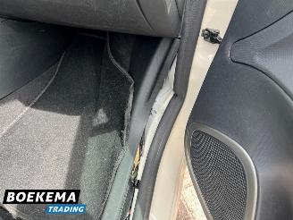 Renault Captur 0.9 TCe Expression Keyless Airco Cruise Trekh. picture 19