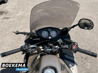 Honda NT 650 Deauville picture 15