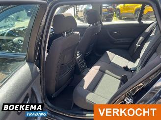 BMW 3-serie 318i High Executive Panorama Stoelverw. Navigatie Climate PDC picture 11