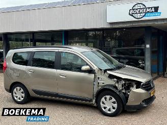 Auto incidentate Dacia Lodgy 1.2 TCe Lauréate Navi Airco Cruise Orig NL+NAP 2013/5