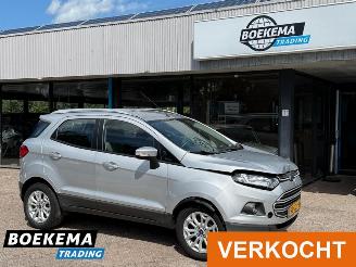 krockskadad bil auto Ford EcoSport 1.0 EcoBoost Trend Airco TomTom PDC 2017/12
