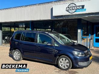 skadebil auto Volkswagen Touran 1.6 TDI Climate Cruise Trekhaak 2013/3