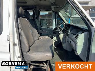 Renault Master T35 2.5 DCI DC 7-Persoons Open-Laadbak picture 13
