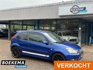 Damaged car Ford Fiesta 2.0 16V ST 150PK Airco Sportpakket 2007/9