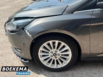 Ford Focus Wagon 1.5 TDCI Titanium Navigatie Climate Cruise PDC Trekh. picture 9