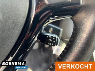 Toyota Aygo 1.0 VVT-i x-play Airco Camera Cruise Carplay picture 25