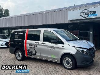 krockskadad bil bedrijf Mercedes eVito eVito Lang 66 kWh 5-Pers Navi Airco stoelverw. 2022/7