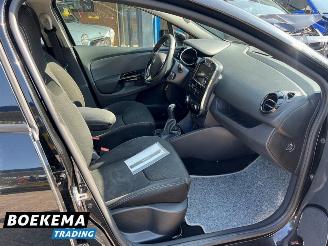 Renault Clio Estate 0.9 TCe Dynamique Navigatie Clima Cruise picture 17