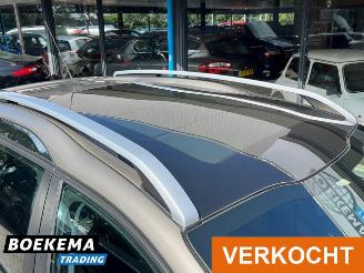 Peugeot 2008 1.2 PureTech Automaat Glazen dak Navi Airco Cruise picture 27