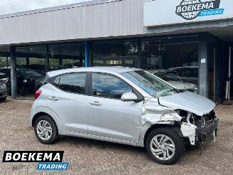 skadebil motor Hyundai I-10 1.0 Comfort Automaat Climate Cruise 2022/10