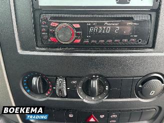 Volkswagen Crafter 35 2.0 TDI L3-H2 9-Persoons Rolstoellift picture 18