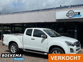 škoda dodávky Isuzu D-Max 1.9 Extended Cab X-Country Automaat 4X4 3500KG Trekgewicht 2019/2