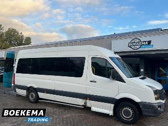 skadebil bedrijf Volkswagen Crafter 35 2.0 TDI L3H2 9-Pers Rolstoellift Airco Cruise 2011/10