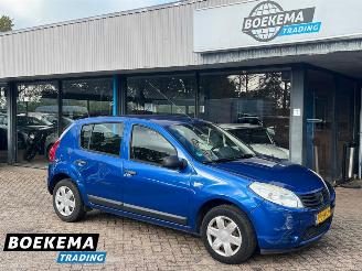 damaged passenger cars Dacia Sandero 1.2 Ambiance Airco 5-Deurs Trekhaak 2009/9
